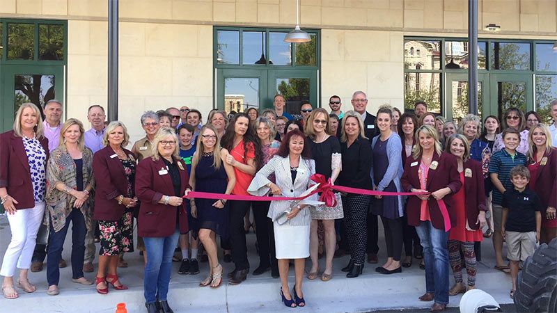 Ribbon Cuttings - Weatherford Chamber of Commerce